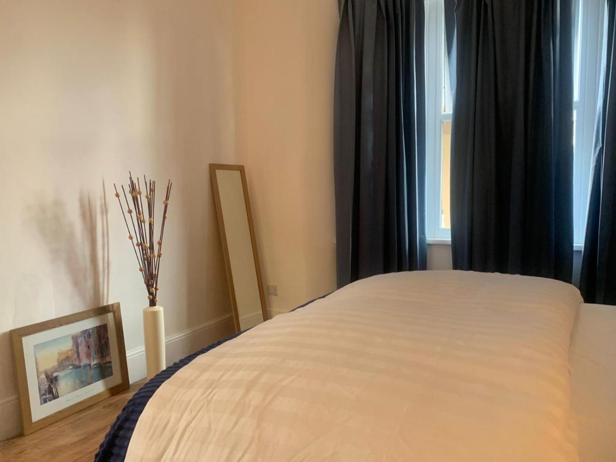 Park View Homestay Barking  Buitenkant foto