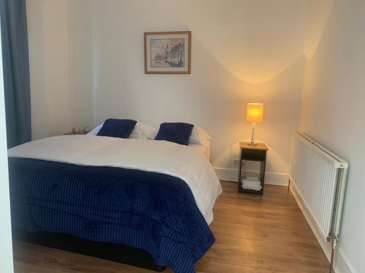 Park View Homestay Barking  Buitenkant foto