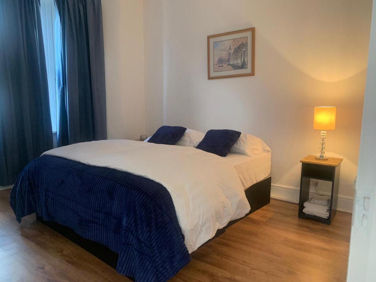 Park View Homestay Barking  Buitenkant foto
